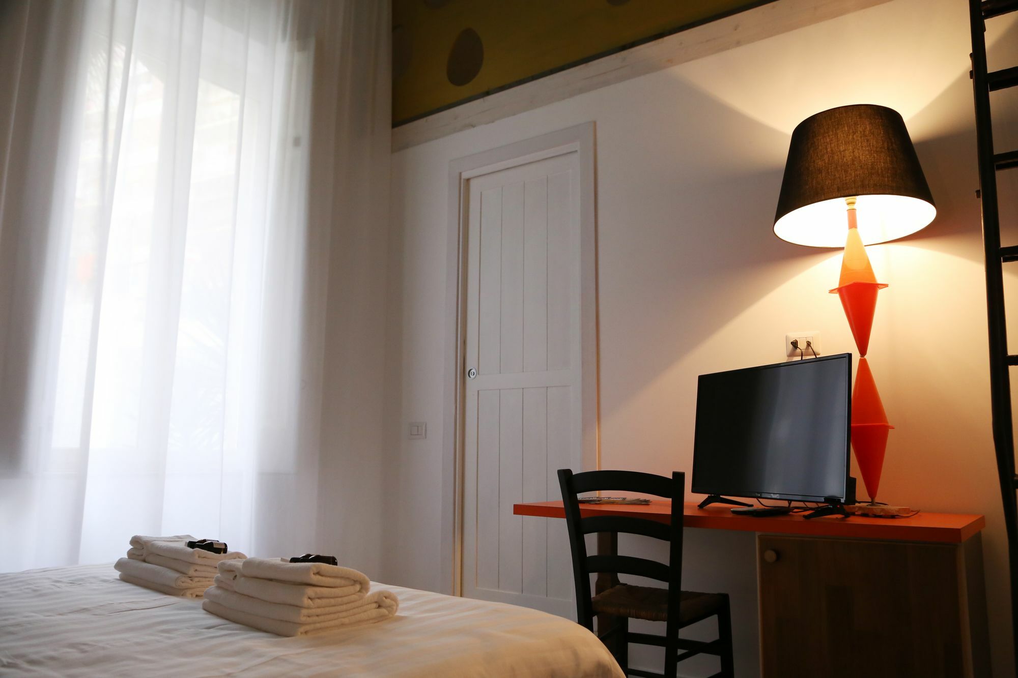 Hotel Ambaraba